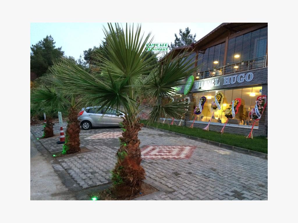 Hotel Hugo อัลทิโนลุค ภายนอก รูปภาพ